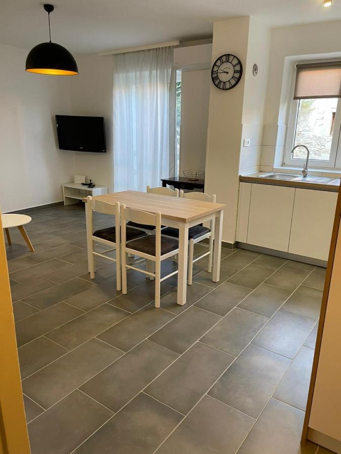 Apartman Mihaela Διαμέρισμα Ραμπ Εξωτερικό φωτογραφία